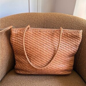 Cute vintage leather woven tote
